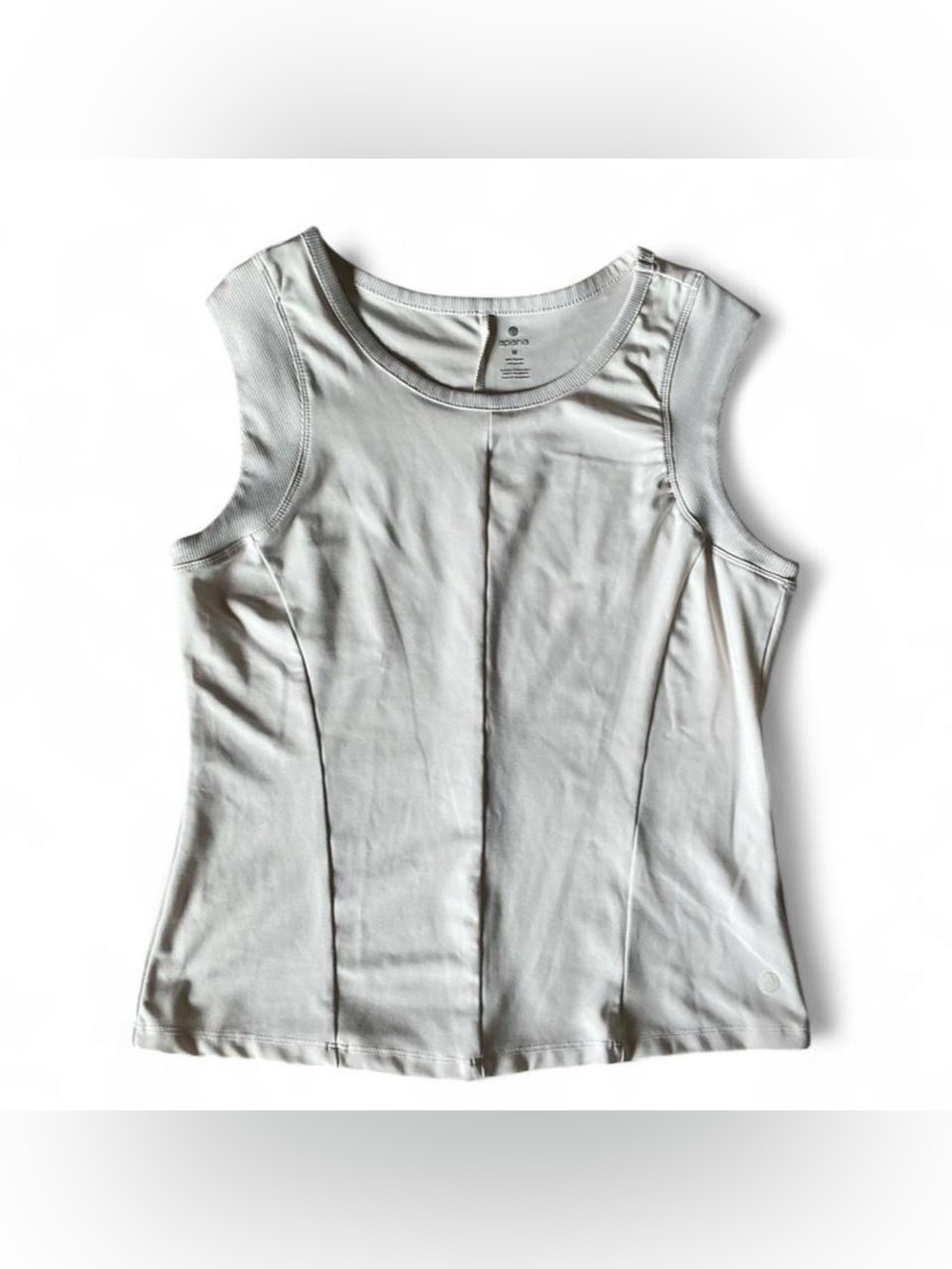 Women’s Sleeveless Athletic Tank Top